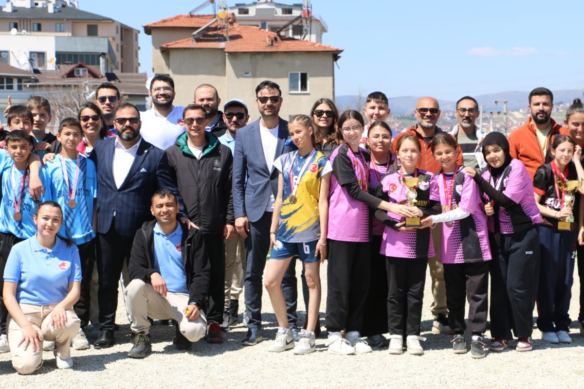 UŞAK’TA BOCCE HEYECANI: KUPALAR SAHİPLERİNİ BULDU